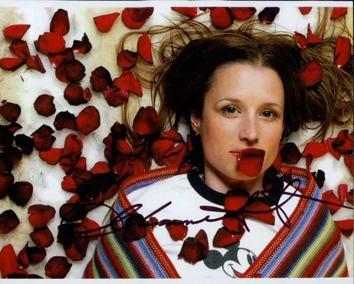 Shawnee Smith autograph