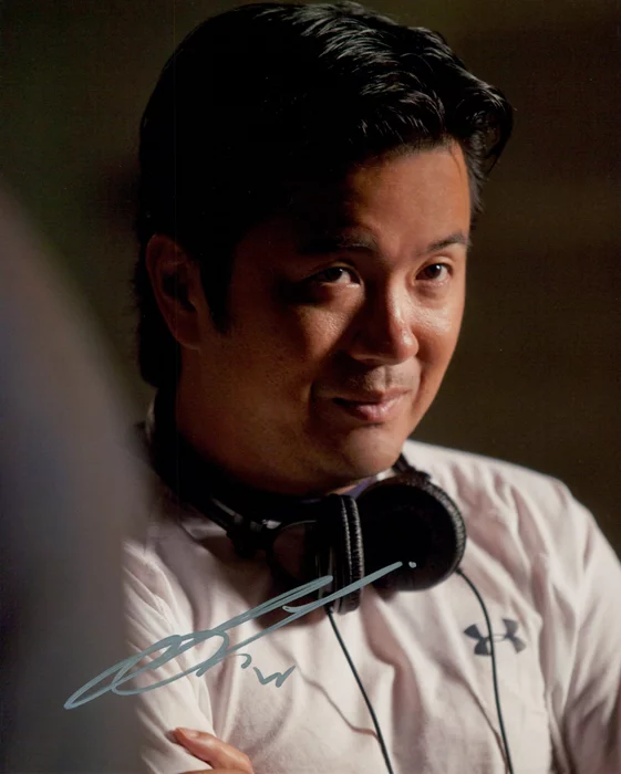 Justin Lin autograph