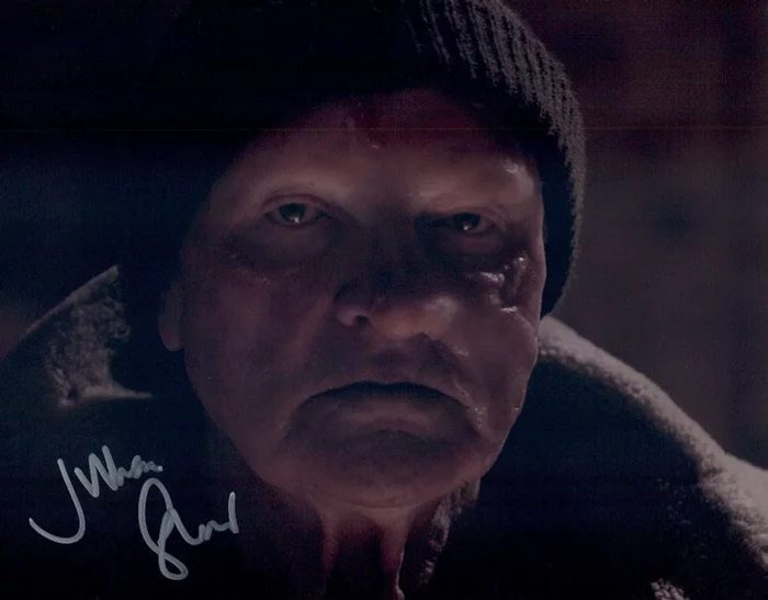Julian Glover autograph