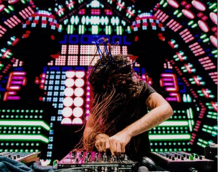 Bassnectar autograph