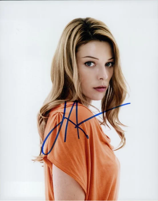 Lauren German autograph