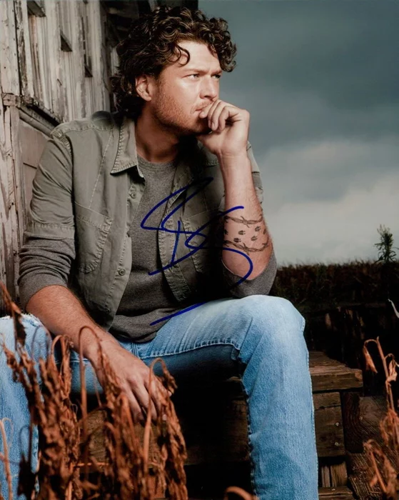 Blake Shelton autograph