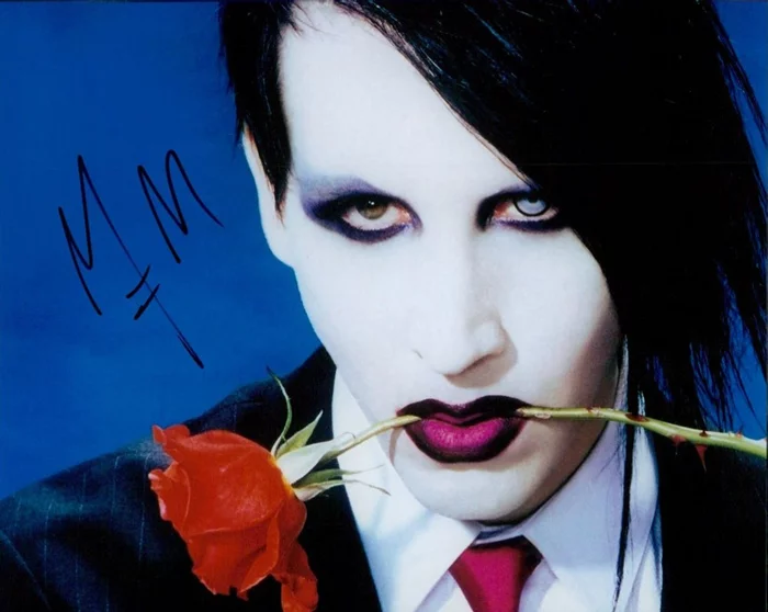 Marilyn Manson autograph