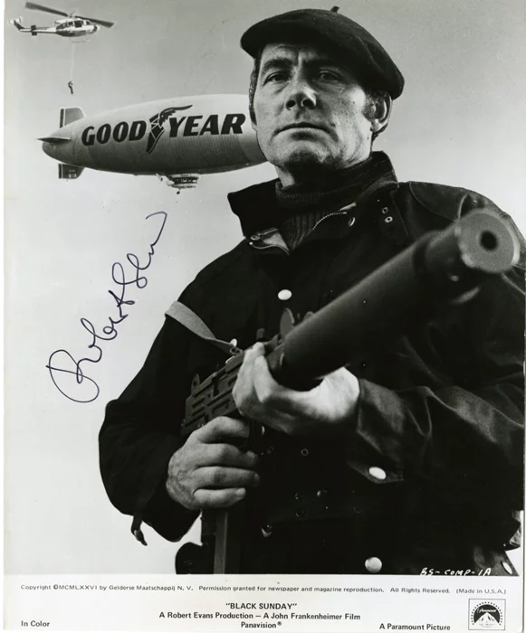 Robert Shaw autograph