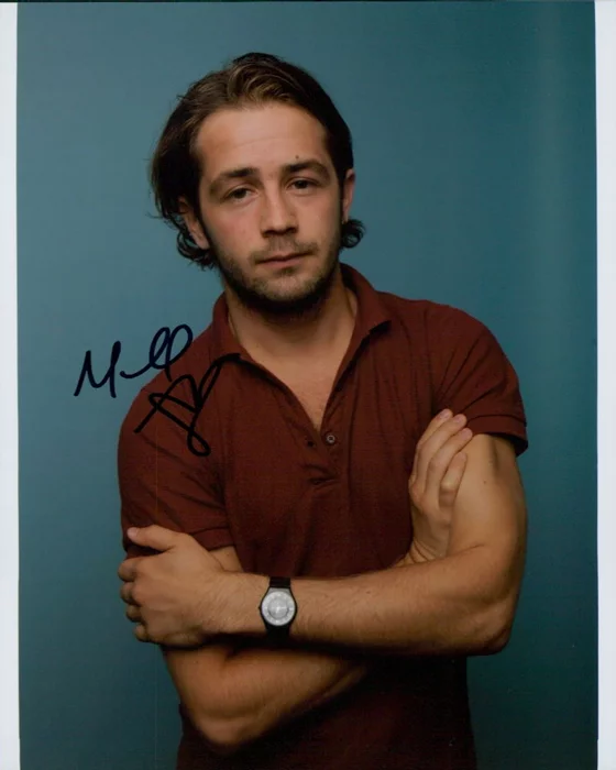 Michael Angarano autograph