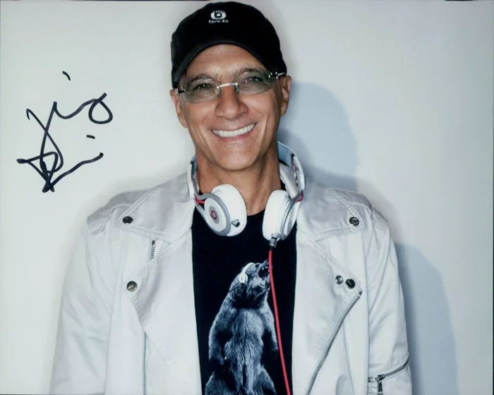 Jimmy Iovine autograph