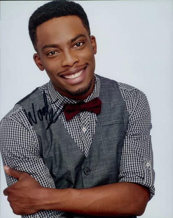 Woody McClain autograph