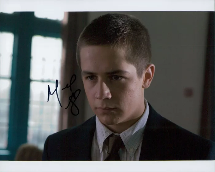 Michael Angarano autograph