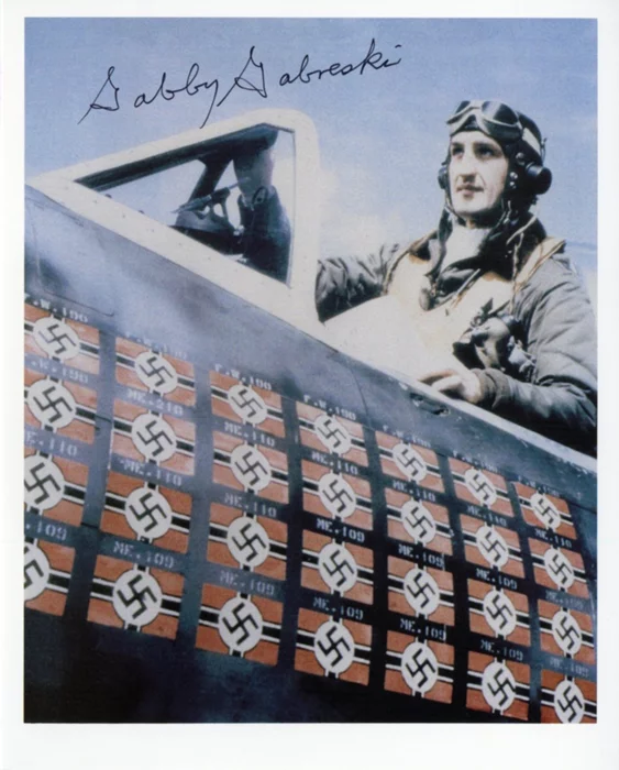 Gabby Gabreski autograph