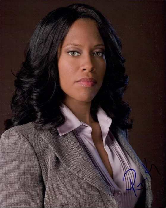 Regina King autograph
