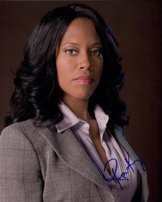 Regina King autograph
