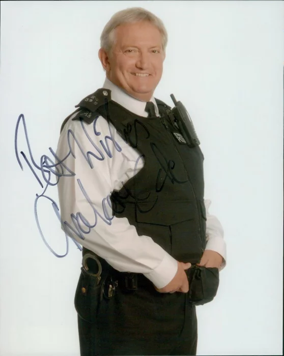 Graham Cole autograph