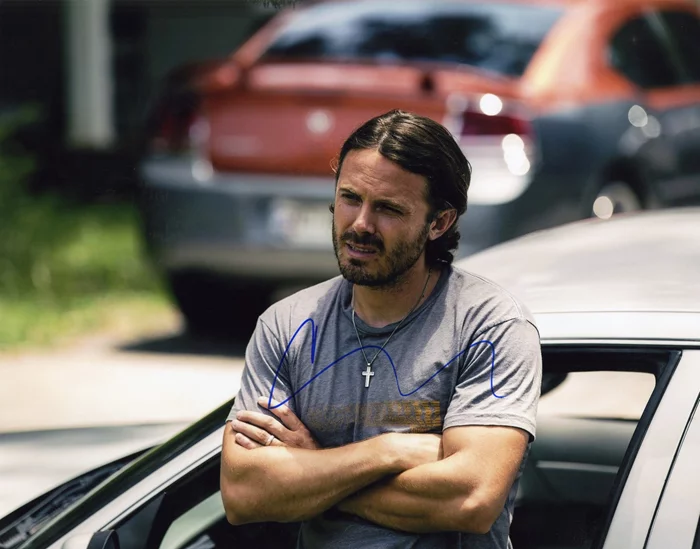 Casey Affleck autograph