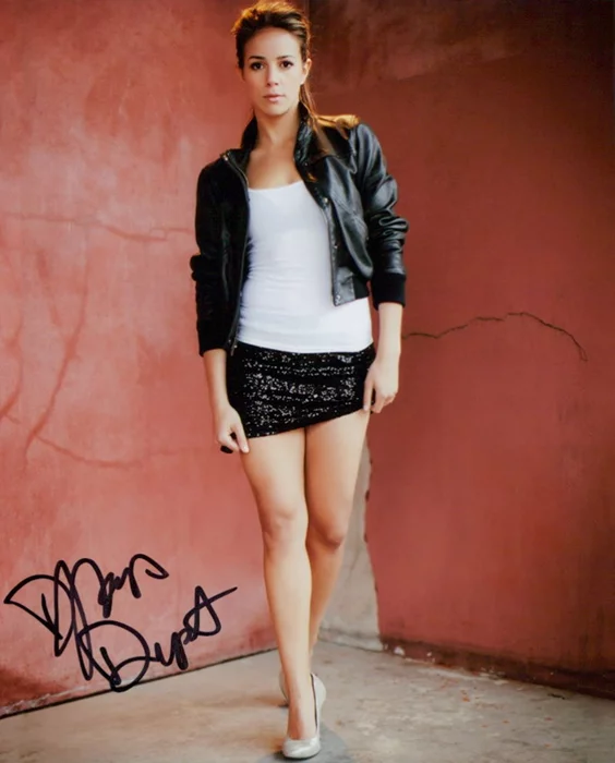 Tiffany Dupont autograph