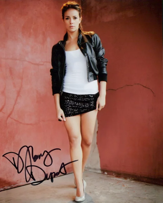 Tiffany Dupont autograph