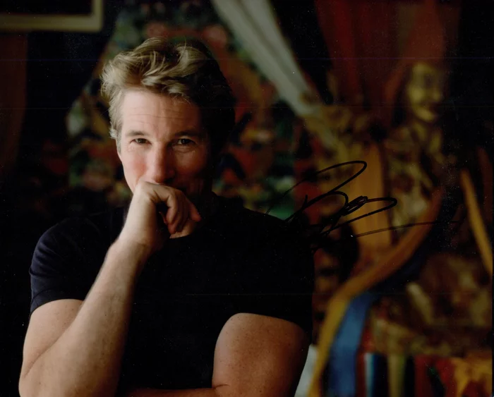 Richard Gere autograph