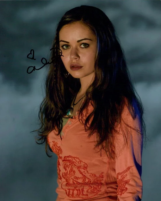 Alexis Dziena autograph