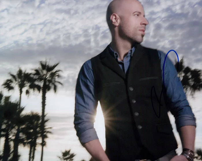 Chris Daughtry autograph