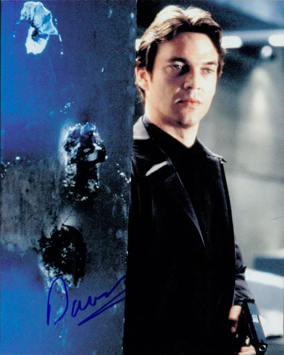 Dougray Scott autograph
