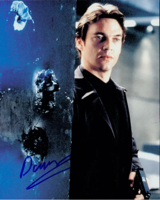 Dougray Scott autograph
