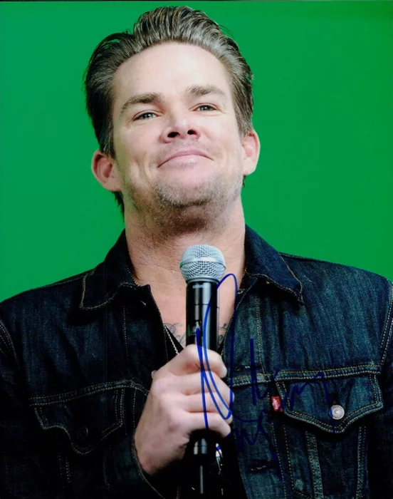 Mark McGrath autograph