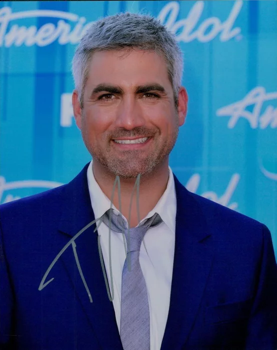 Taylor Hicks autograph