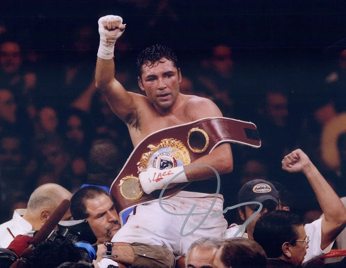 Oscar De La Hoya autograph
