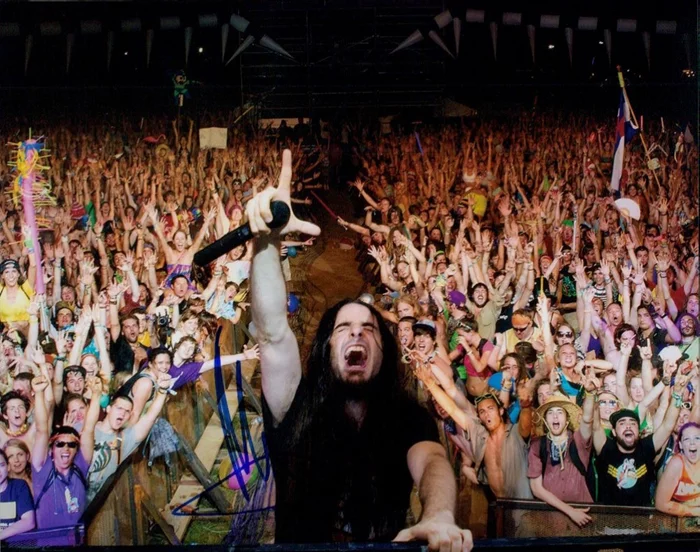 Bassnectar autograph