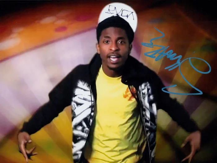 Shwayze autograph
