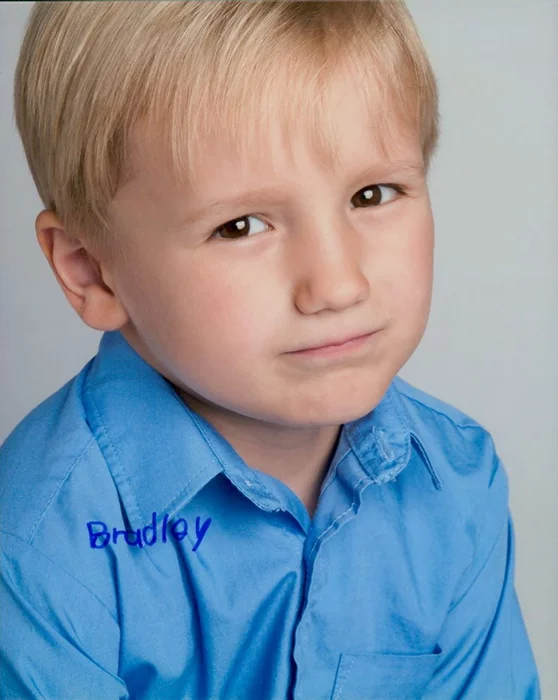 Bradley Bundlie autograph