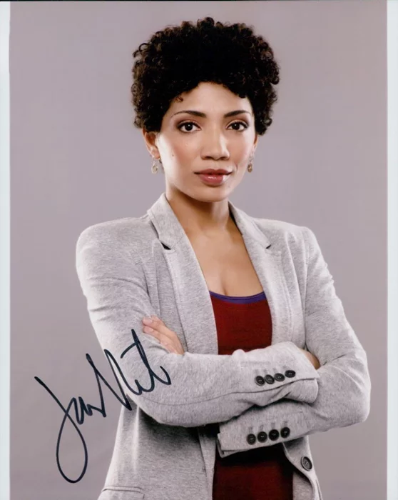 Jasika Nicole autograph