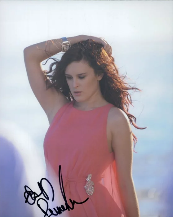 Rumer Willis autograph