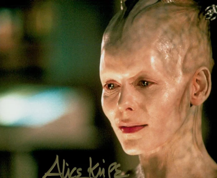 Alice Krige autograph
