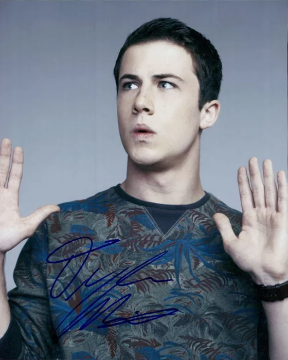 Dylan Minnette autograph