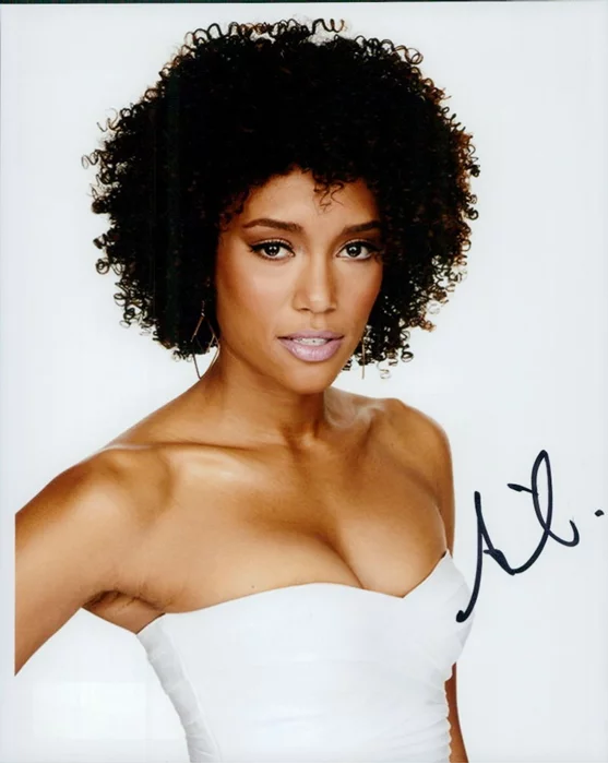 Annie Ilonzeh autograph