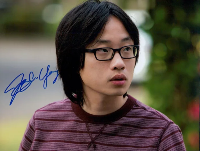 Jimmy O. Yang autograph