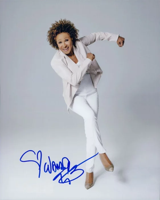 Wanda Sykes autograph