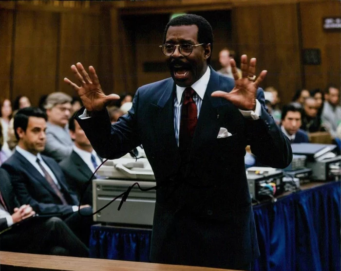 Courtney B. Vance autograph