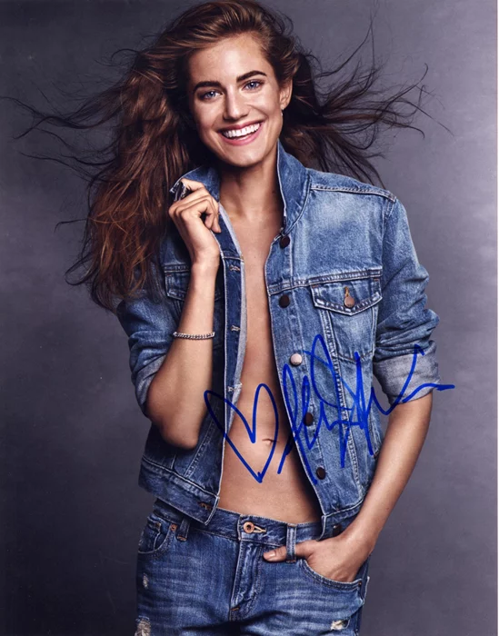 Allison Williams autograph