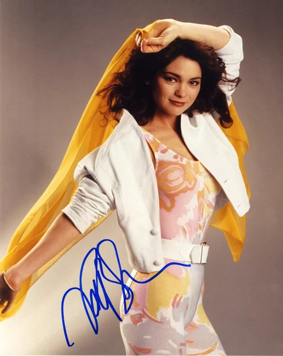 Valerie Bertinelli autograph