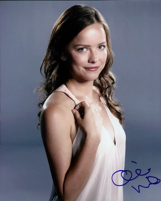 Allison Miller autograph
