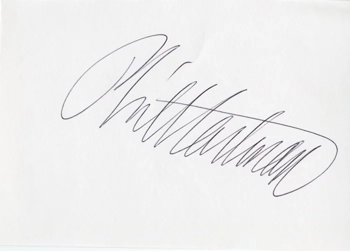 Phil Hartman autograph