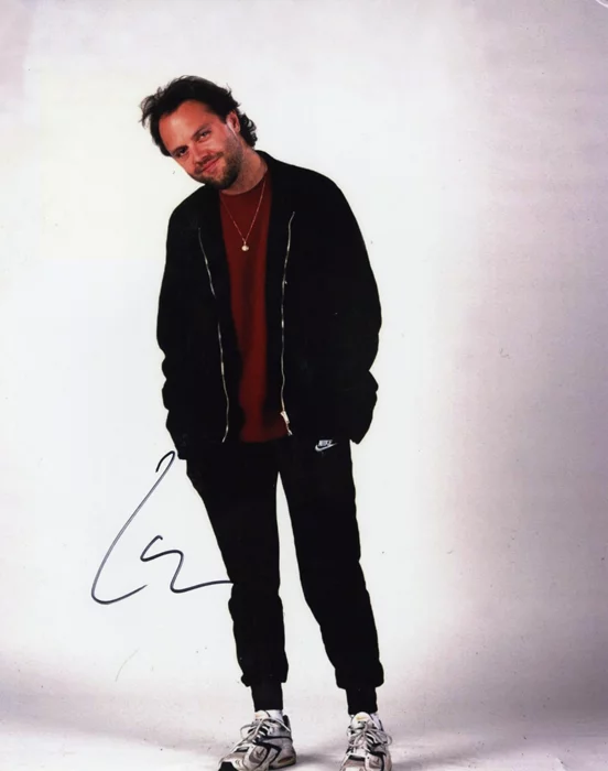 Lars Ulrich autograph