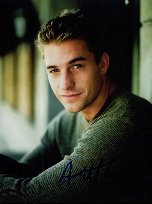 Scott Speedman autograph