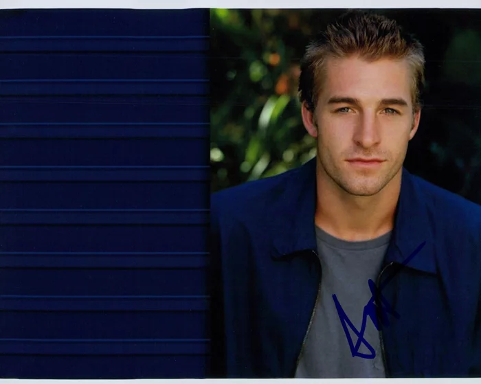 Scott Speedman autograph