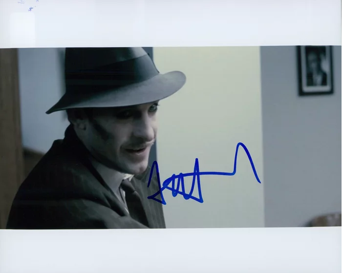 Scott Speedman autograph
