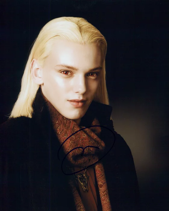 Jamie Campbell Bower autograph