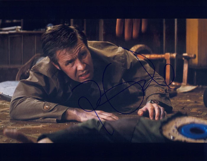 Paddy Considine autograph