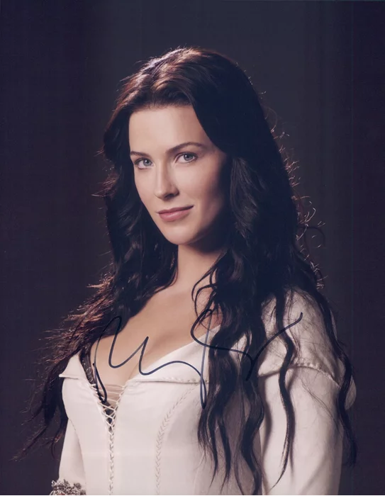 Bridget Regan autograph