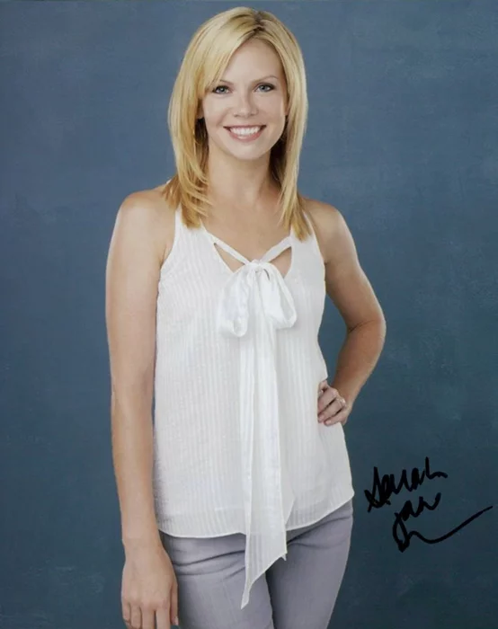 Sarah Jane Morris autograph